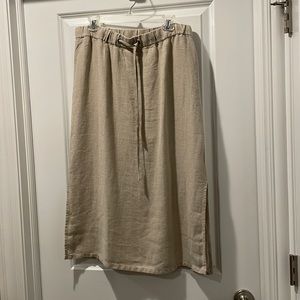 Eileen Fisher linen skirt. New, unworn, no tags. Below knee, straight.